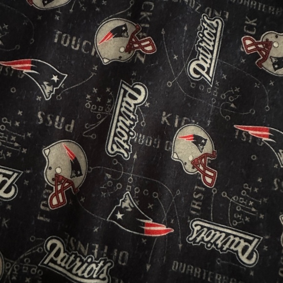 NWT NFL Team Apparel New England Patriots Footed Sleeper Pajamas 12 Months - Picture 9 of 10